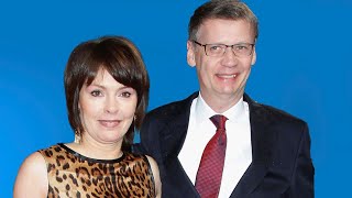 Große Trauer für Günther Jauch – Vor wenigen Minuten bestätigte seine Frau diese traurige Nachricht [upl. by Niledam336]