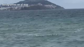 La lucha contra un mar embravecido huyendo de Marruecos a Ceuta [upl. by Waylon]