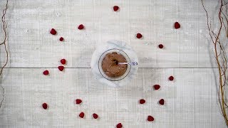 Guiltfree chocolademousse  Receptvideos [upl. by Danas]