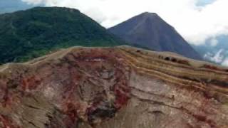 Volcán de Santa Ana o Ilamatepec y Volcán de Izalco El Salvador [upl. by Glendon292]