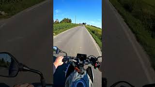 IL PROBLEMA NON È LA PANDA IL PROBLEMA È CHI GUIDA LA PANDA 🤣🤣🤣 cb650r automobile smartphone [upl. by Asilad]