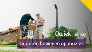 Ouderen bewegen op muziek in de belevingstuin  Qwiekmelody [upl. by Htrahddis]