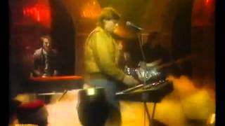 Orchestral Manoeuvres In The Dark  Souvenir  Top of the Pops 1981 [upl. by Londoner445]