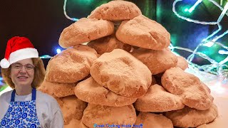 Greek Christmas Almond Cookies BEST EVER  Kourabiedes  Κουραμπιέδες Φανταστικοί [upl. by Monia]