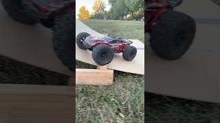 Wooden ramp plus rc car rccar rustler Traxxas [upl. by Schulze]