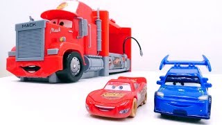 Lightning McQueen  Cars race for kids [upl. by Eldred]