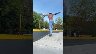 Feeblegrind amp tailslide  скейтбординг [upl. by Wadesworth]