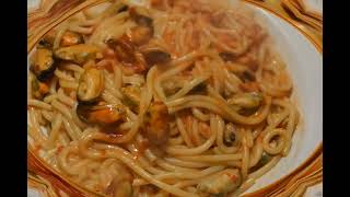 Spaghettis moules tomates recette cookeo [upl. by Notsur118]