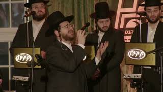 Hershy Weinberger Singing at the Reb Meir Baal Haneis Dinner in Lakewood  The Lakewood Scoop [upl. by Galan]