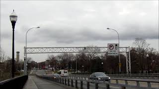 Un faucon pèlerin tente de capturer un pigeon au Pont Viau  8 décembre 2017 [upl. by Herzog]