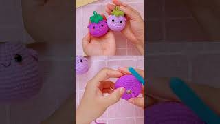 Olhe esse lindo chaveirinho de uvinha 🍇 crochet amigurumi chaveirospersonalizados [upl. by Esiuolyram]