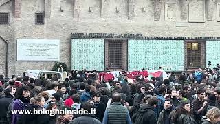 9 novembre 2024  Manifestazione dei collettivi e dei centri sociali in Piazza Nettuno Bologna [upl. by Atnad]