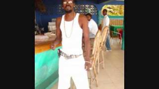 Beenie Man  No Where To Run Exit 21 Riddim Gaza  July 2010 quotUTGquot Dwajay Prod [upl. by Htrag213]