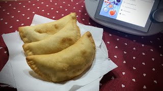 PANZEROTTI FRITTI PUGLIESI strabuoni ricetta originale con bimby  risultato garantito [upl. by Ydnik]