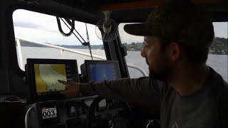 Wooldridge 32 Pilothouse  Garmin GHP 20 Autopilot [upl. by Nosnirb]