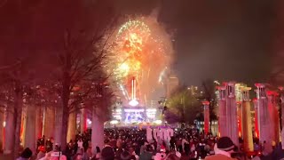 NASHVILLE TN LIVE NEW YEAR’S 2024 BROADWAY STREET 123123 PEOPLE  BANDS WATCHING  BARS [upl. by Yelsnik827]