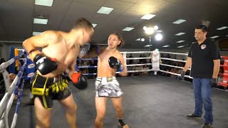 Muay Thai Fight Aaron Reavil vs Barnaby Wilson [upl. by Cristiano606]