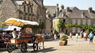 Locronan  Un village hors du temps [upl. by Analahs]