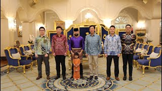 Singapore ministers attend Johor royal family’s Hari Raya Open House [upl. by Dorette]