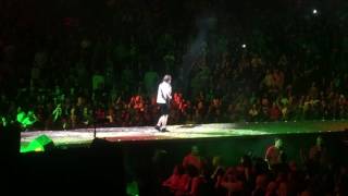 ACDC With Axl Rose quotProblem Childquot Live In Philadelphia PA  Wells Fargo Center 9202016 [upl. by Ennaharas]