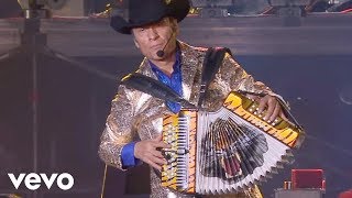 Los Tigres Del Norte  Contrabando Y Traición En Vivo [upl. by Yntruoc]