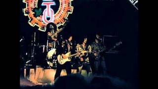 Bachman Turner Overdrive  Roll On Down The Highway Japan Tour Live 1977 [upl. by Huxham]