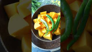 മത്തങ്ങാ എരിശ്ശേരി  Mathanga Erissery Recipe In Malayalam  Easy Pumpkin Erissery  Sadya Recipes [upl. by Mook790]