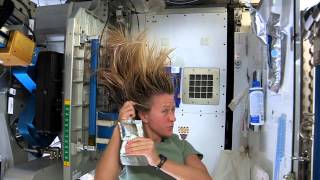 Karen Nyberg Shows How You Wash Hair in Space [upl. by Eveleen]