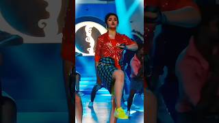 Krithi Shetty Mass Dance ytshorts HD krithishetty shortfeed aizafx shorts [upl. by Reffinej]