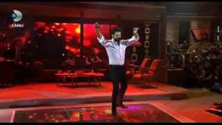 Burak Özçivitten Zeybek Oyunu  Beyaz Show 23 Ocak 2015 [upl. by Broeder]