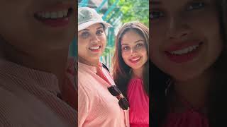 අම්මයි දුවයි දෙන්නම එක වගේමයිනේදshorts actress [upl. by Eiliab]