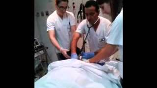 INTUBACIÓN ENDOTRAQUEAL EN URGENCIAS Dr Salek Ali [upl. by Notlil]