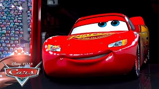 RAYO MCQUEEN CAMPEONATO DE 32 DISNEY CARS Carros de Carrera  Pista de Coches [upl. by Pardner736]