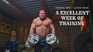 Training Bodybuilding amp Powerlifting [upl. by Fredek]