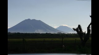 el volcan folklore [upl. by Strait]