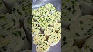 Green onion baked brand satisfying delicious [upl. by Dewar]