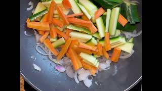 spaghetti soia con verdure e mazzancolle [upl. by Lorianna]