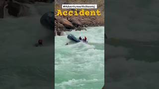 Viral river rafting accident in rishikesh 🚣🌊👊 adventurewithdheeraj adventures rishikesh viral [upl. by Piscatelli446]