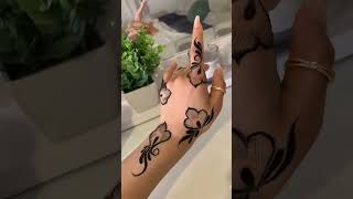 Arabic black henna designsنقش حناء اسواد انيق جدا روعة نقش حنةسودانية shorts satisfying [upl. by Wadell545]