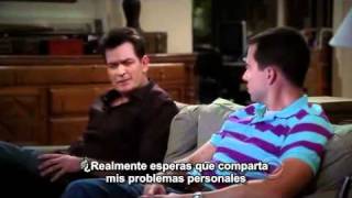 Two and a half men quotSolo tengo radio AMquot Sub en español [upl. by Tedder276]