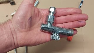 Rubinetto sotto lavabo perde  Ripariamolo  Faucet under the sink is leaking Lets fix it [upl. by Kcyred]