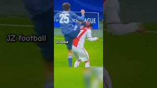 Extreme kung fu kick in football tackle kick thomasmuller ibrahimovic pepe griezmann alonso [upl. by Eva]