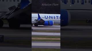 Boeing B737 MAX 9 Engine Reverse Thrust b39M aviation [upl. by Tildy]