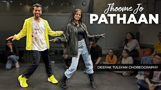 Jhoome Jo Pathaan Dance Cover  Deepak Tulsyan Choreography  G M Dance Centre [upl. by Aerua813]