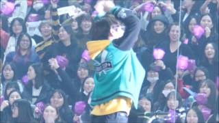 FANCAM 161113 TAEHYUNG Cut  BTS 3RD MUSTER ARMYZIP Day 2 [upl. by Willcox778]