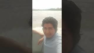 Cruzando el rio Huallaga en Tingo María con la gente de San Martin de Pan [upl. by Llen]