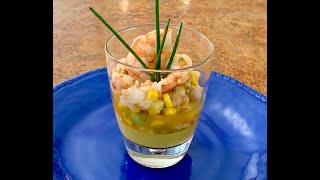 Salade de crevettes aux fruits exotiques [upl. by Ynatsed13]