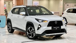 Toyota Yaris Cross HEV 2024  4 Cylinder 15L 105hp 7 speed CVT [upl. by Kylander]