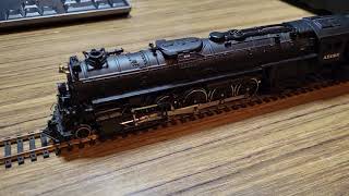 Bachmann 2104 Santa Fe 5014 [upl. by Enitsirt979]