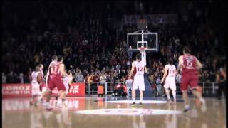 I feel Devotion Play of the Week Kostas Sloukas Olympiacos Piraeus [upl. by Staw]